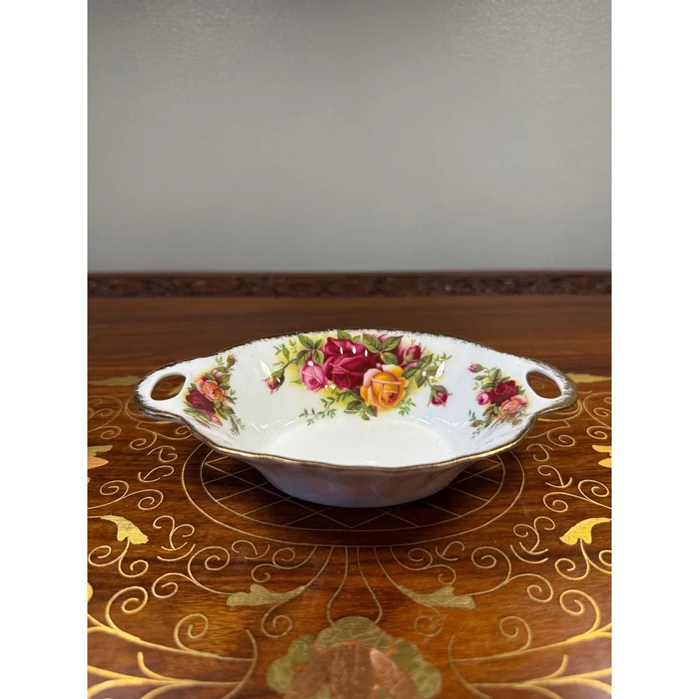 Vintage Royal Albert Old Country Roses Ring Dish
